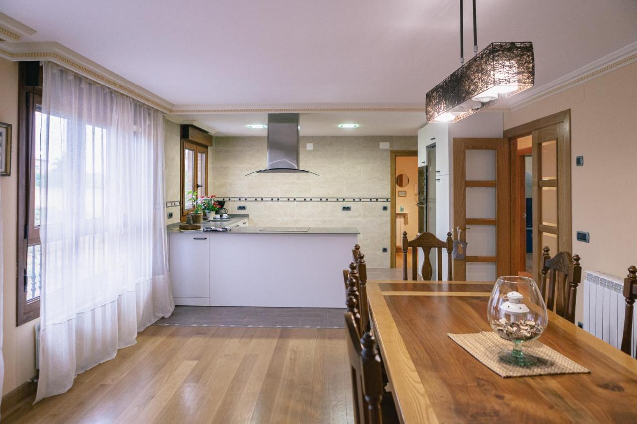 Alojamiento Urabain Allo Exterior foto