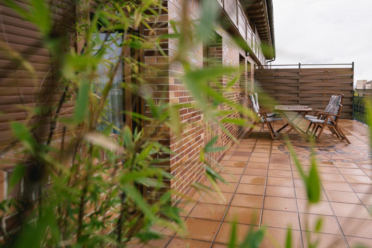 Alojamiento Urabain Allo Exterior foto